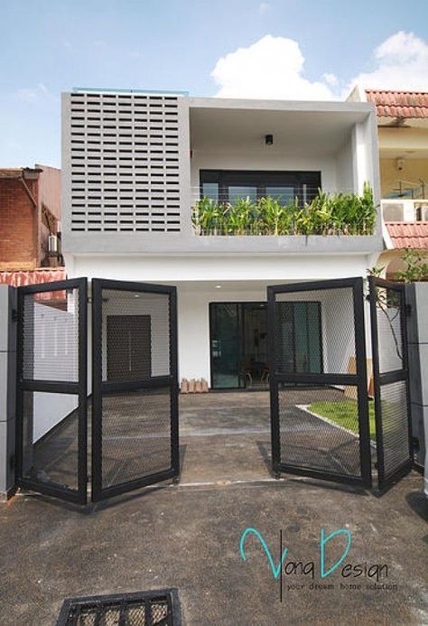 Balcony Design Architecture, Simple Bungalow House Designs, Terrace House Exterior, Two Story House, House Design Exterior, Exterior Renovation, House Gate Design, House With Porch, Terrace Design