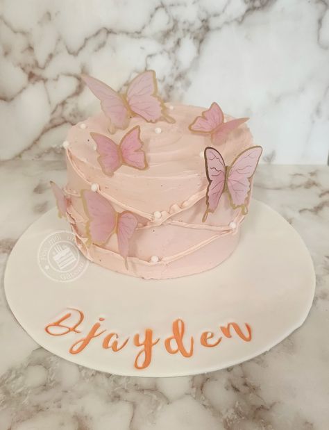 Baby Shower Theme Cake, Butterfly Baby Shower Cake, Butterfly Theme Cake, Cake Butterfly, Butterfly Baby Shower Theme, Beauty Cakes, Girly Cakes, Butterfly Cake, French Pastry