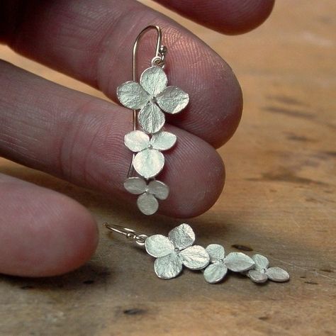 Hydrangea Flower Dangle Earrings Made to by PatrickIrlaJewelry, $237.00 Flowers Jewellery, Small Flower Earrings, Three Flowers, Dangle Earrings Silver, Simple Hoop Earrings, Botanical Earrings, Botanical Jewelry, Earrings Inspiration, Funky Jewelry