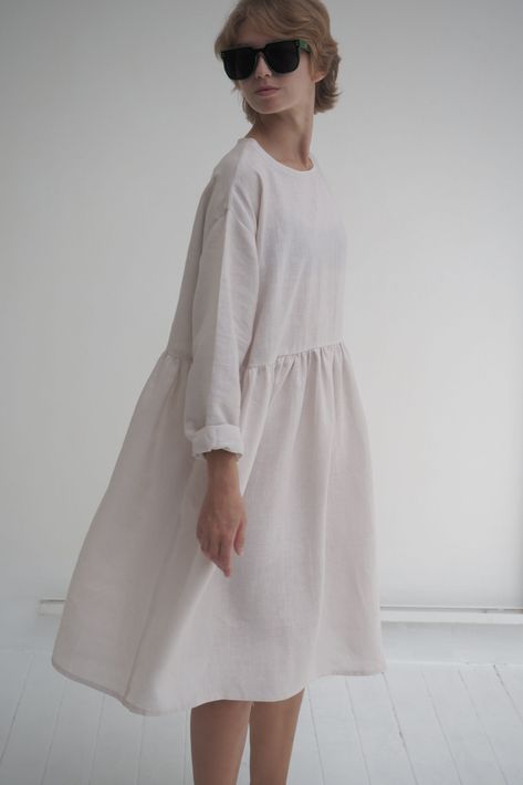 the lazy top sewing pattern - tobias konrath Double Gauze Dress Pattern, Double Gauze Top, Diy Tunic, Different Necklines, Smock Blouse, Boxy Top, Gauze Dress, Double Gauze Fabric, Gauze Fabric