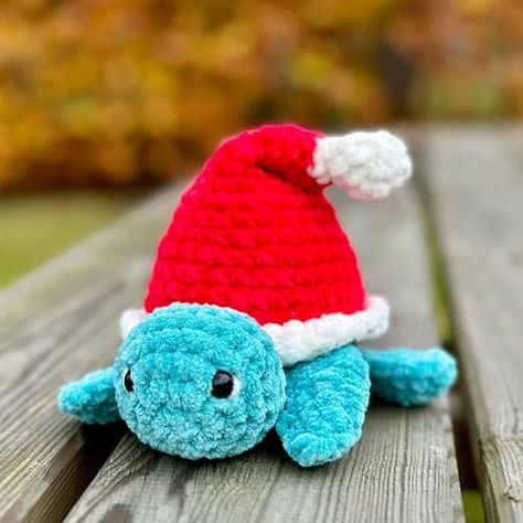 Free Crochet Turtle Amigurumi PDF Patterns Christmas Crochet Ideas Free Patterns, Crochet Turtle Free Pattern, Christmas Turtle Crochet Pattern Free, Jumbo Crochet Plushies Pattern Free, Free Crochet Stuffed Animal Patterns, Easy Amigurumi Free Pattern, Crochet Christmas Turtle, Turtle Crochet, Christmas Turtle Crochet