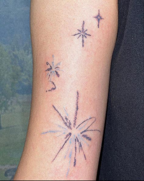 Blue Hand Tattoos For Women, Blue Dainty Tattoo, Blue Stars Tattoo, Blue Fine Line Tattoo, Coloured Star Tattoo, Funky Star Tattoo, Funky Tattoos, Simple Tattoo Designs, Text Tattoo