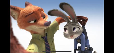 Zootopia Nick And Judy, Zootopia Art, Nick And Judy, Disney Zootopia, Disney Animated Movies, Fox And Rabbit, Judy Hopps, Boy And Girl Best Friends, Disney Aesthetic