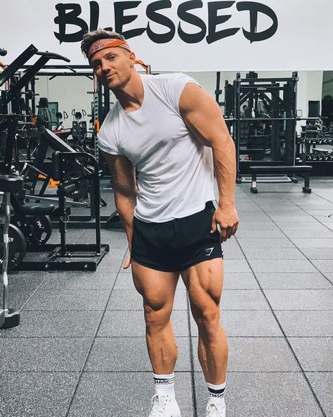 Steve Cook on Instagram: "No I’m not lucky I’m ________" Look Gym, Steve Cook, Gym Boy, Muscular Legs, Body Motivation, Gym Time, Transformation Body, Fitness Lifestyle, Fitness Model