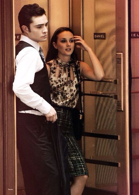 Chuck Bass And Blair Waldorf, Blair Wardolf, Chuck E Blair, Mode Gossip Girl, Estilo Blair Waldorf, Gossip Girl Quotes, Dan Humphrey, Stile Blair Waldorf, Jenny Humphrey