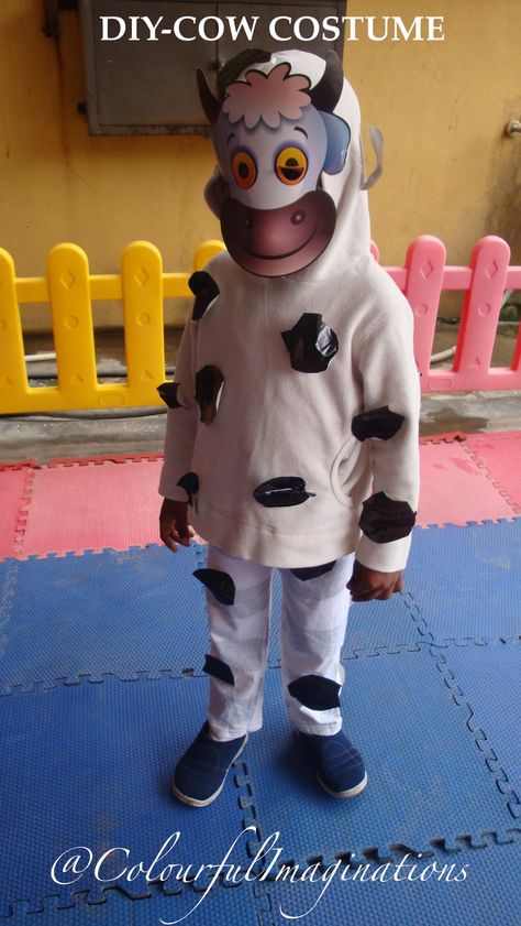 Diy Fancy Dress Costumes, Cow Face Mask, Diy Cow Costume, Diy Fancy Dress, Cow Costume, Fancy Dress Ideas, Popsicle Crafts, African Crafts, Cow Face