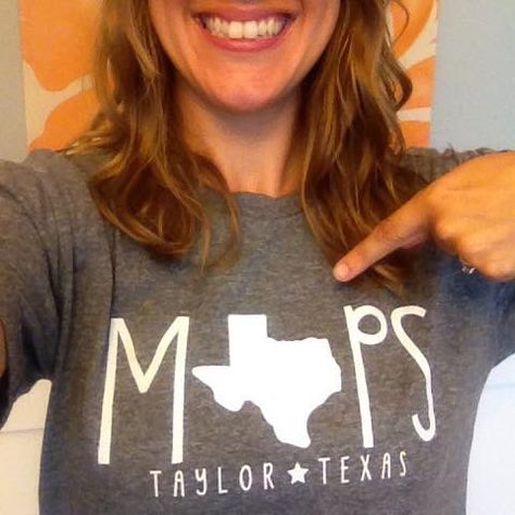 This is cute! Another pinner says this: Shirt idea--star instead of state! Mops Leadership, Mops Theme, Mops International, Taylor Texas, Mops Crafts, Indian Motifs, Cricut Explore Air 2, Starry Eyed, Craft Night