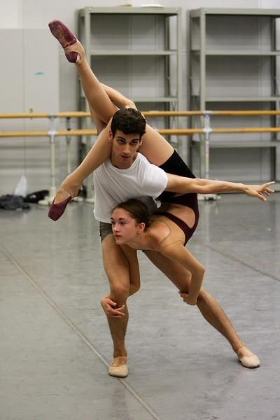 Couples Dance, San Francisco Ballet, Svetlana Zakharova, Ballet Poses, Dance Stuff, Cheer Stunts, Dance Like No One Is Watching, Ballet School, Dance Movement