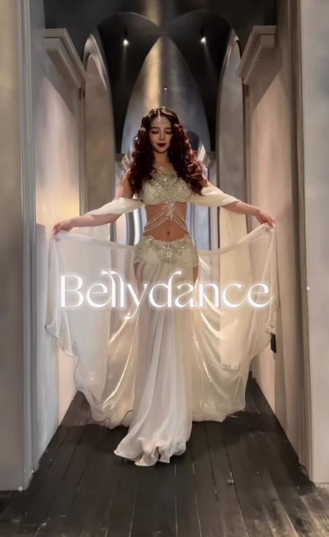 Goddess Core, Bellydance Outfit, Arabic Outfit, Belly Dancer Outfits, Bellydance Costume, Dancer Dress, Belly Dance Outfit, Dancers Outfit, Fashion Illustration Dresses