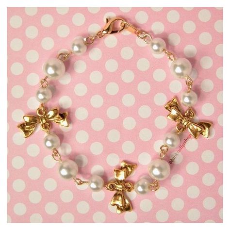 1800s Jewelry, Kawaii Items, Hime Gyaru, Gold Pearl Bracelet, Gold Pearl Jewelry, Shabby Chic Clothes, Classic Lolita, Bow Jewelry, Sweet Lolita