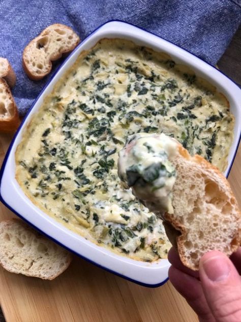 Applebee's Spinach Artichoke Dip, Spinach And Artichoke Dip Recipe, Applebees Recipes, Best Spinach Artichoke Dip, Dip Dip, Spinach Artichoke Dip Recipe, Spinach And Artichoke Dip, Spinach Dip Recipe, Artichoke Dip Recipe