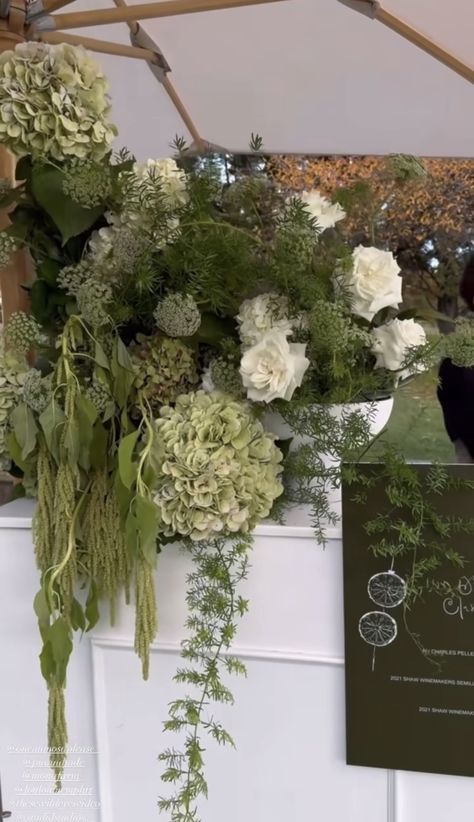 Tuscany Wedding Florals, Taupe And Green Wedding, Dark Green And Cream Wedding, Green Flower Wedding, Green Hydrangea Wedding, Green Wedding Color Palette, Green And White Bouquet, Bar Arrangement, Bar Flowers