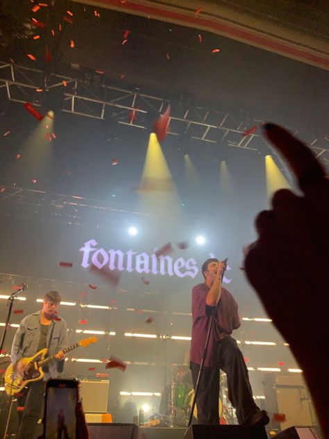 Fontaines Dc Aesthetic, Grian Chatten Fontaines Dc, Nat Core, Indie Collage, Leeds Fest, Music Scrapbook, Indie Men, Alt Aesthetic, Band Photography