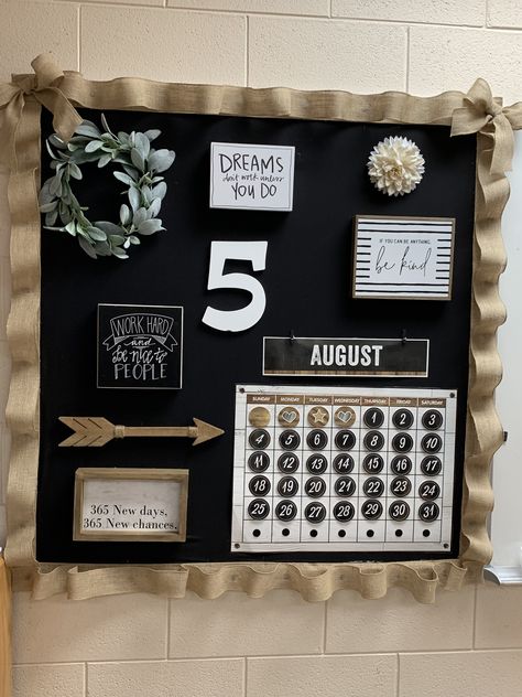 Burlap farmhouse bulletin board calendar inspirational Bulletin Boards For Office Ideas, Chalkboard Bulletin Board, Bulletin Board Ideas Burlap, Boho Bulletin Board Ideas Bedroom, Black Classroom Bulletin Boards, Farmhouse Backdrop Ideas, Office Board Ideas Workspaces, Bulletin Board Farmhouse, Bulletin Board Ideas Minimalist