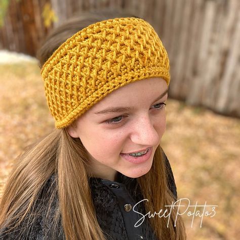 Sweet Bee Ear Warmer Crochet Pattern - Sweet Potato 3 Ear Warmer Crochet Pattern, Ear Warmer Crochet, Stitch Ears, Honeycomb Stitch, Headband Tutorial, Crochet Ear Warmer, Crochet Borders, Ear Warmer, Fall Ideas