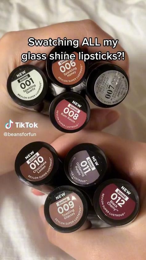 Revlon Super Lustrous Glass Shine, Glass Shine Lipstick, Shine Lipstick, Revlon Super Lustrous, Swag Makeup, Dope Makeup, Makeup Makeover, Makeup Obsession, Makeup Items