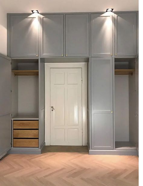 Built In Wardrobe Doors, Mudroom Inspiration, Houston Houses, Bedroom Built In Wardrobe, Luxury Wardrobe, Tiny Apartments, Wardrobe Solutions, Wall Closet, House Bedrooms