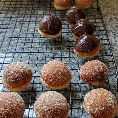 Pampered Chef Donut Hole Recipes, Pampered Chef Donut Pan Recipes, Pampered Chef Donut Hole Pan Recipes, Donut Hole Pan, Donut Pan Recipe, Donut Hole Recipe Baked, Pampered Chef Brownie Pan Recipes, Pampered Chef Brownie Pan, Baked Donut Holes