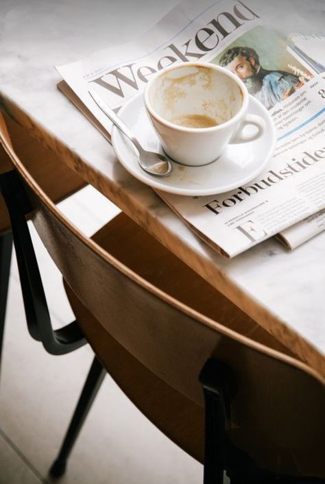 Coffee Paper, Coffee Shop Photography, Coffee Shot, Hotel Breakfast, Coffee Photos, Coffee Photography, Food Photographer, Olivia Palermo, A Cup Of Coffee