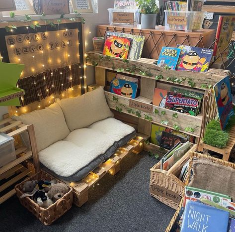 Mrs W (@mrsteacher_ks1) • Instagram photos and videos Ks1 Reading Area, Reading Area Display Eyfs, Reggio Reading Area, Cosy Corner Eyfs, Story Corner Ideas Nursery, Eyfs Reading Corner, Cozy Corner Preschool, Reading Corner Decoration, Reading Area Eyfs