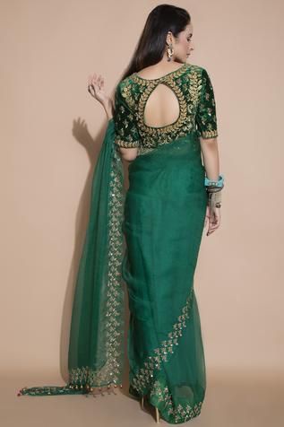 Green Velvet Blouse, Blouse Back, Embroidered Saree, Green Saree, Embellished Blouse, Red Saree, Velvet Blouses, Blouse For Women, Peacock Green