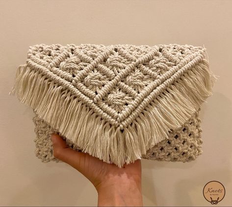 Customisable macrame bag Macrame Sling Bag, Macrame Clutch, Diy Fabric Jewellery, Macrame Purse, Boho Purse, Gold Purse, Boho Purses, Macrame Bag, Macrame Decor