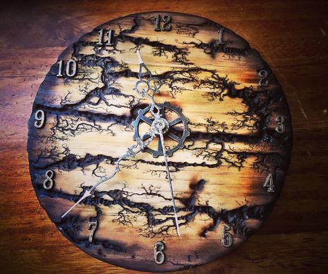 Lichtenberg fractal burned custom clock! Litchenburg Wood Burning Diy, Fractal Wood Art, Fractal Burning Diy, Burning Wood With Electricity, Lichtenberg Wood Burning, Fractal Wood, Fractal Burning, Light Wood Texture, Custom Clocks