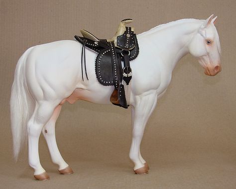 Albino Amy | by Nohuanda Equine Art Bryer Horses, Barrel Racing Horses, Custom Horse, Breyer Horses, Toy Horse, Horse Figurine, Horse Sculpture, Equine Art, The Raven