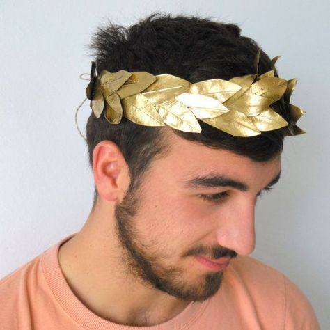 Greek God Costume Male, Greek Leaf Crown, Greek Headpiece, Ancient Greek Costumes, Greek Outfit, Greek God Costume, Crown Costume, Greek Accessories, Gold Leaf Crown