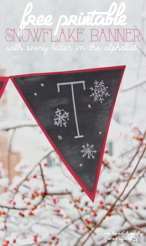 "Let It Snow" Printable Snowflake Banner (includes a document with all the letters in the alphabet too!) Snowflake Banner, Christmas Bunting, My Obsession, Christmas Time Is Here, Free Christmas Printables, Winter Fun, Winter Crafts, The Alphabet, 2 Months