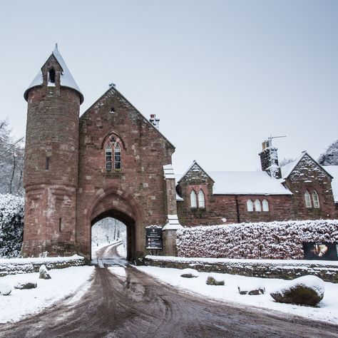 Peckforton Castle, Uk Castles, Castle Exterior, Beautiful Castles, Castle Wedding, Fairytale Wedding, Wedding Venue, Wedding Venues, Castle