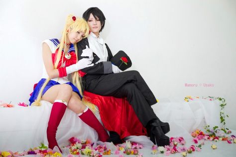 Sailor Moon and Tuxedo Mask Sailor Moon And Tuxedo Mask Cosplay, Tuxedo Mask Cosplay, Sailor Moon And Tuxedo Mask, Tuxedo Mask, Have A Laugh, Sailor Moon, Science Fiction, Snow White, Mask