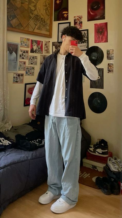 Aesthetic Boy Outfit Grunge, Baggy Guy Outfits, Softboy Outfits, Guys Fashion Casual, Stylish Outfits Casual, Guy Fits, Trendy Boy Outfits, Classy Outfits Men, Retro Fits