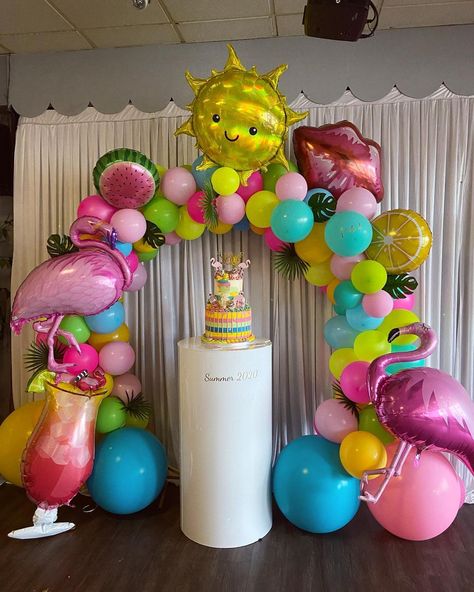 Liverpool Balloons 💗✨ on Instagram: “Colourful and fun, summer themed backdrop 🍹☀️🍭 Unreal cake by @cakecorner.southport 💗 #balloonwall #ballongarland #balloonbackdrop…” Spring Break Party, Beautiful Balloons, 30th Party, Birthday Summer, Balloon Backdrop, Balloon Decor, Balloon Wall, Birthday Design, Fun Summer