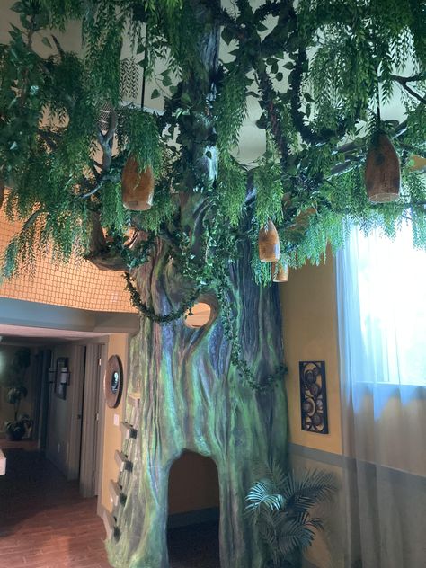 Avatar Tree, Paper Mache Tree, Classroom Tree, Forest Bedroom, Jungle Bedroom, Forest Room, Casa Hobbit, Fairy Room, Paper Mache Projects