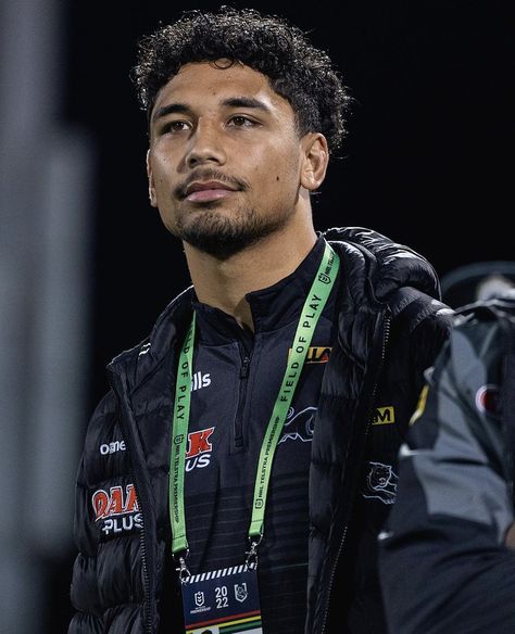 Izack tago #nrl #penrithpanthers #penrith #athlete #hot Izack Tago Aesthetic, Izack Tago, Panthers Nrl, Nrl Panthers, Nrl Players, Hot Rugby Players, Rugby Boys, Penrith Panthers, Goddess Aesthetic