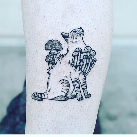 Cat tattoo with mushrooms 😻🍄💖✨ Nature Cat Tattoo, Cat And Mushroom Tattoo, Cat Themed Tattoo, Trippy Cat Tattoo, Plant Cat Tattoo, Mother Nature Tattoos Simple, Mushroom Tattoo Design Simple, Cat Mushroom Tattoo, Mushroom Arm Tattoo