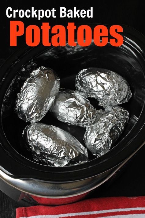 Crockpot Potatoes | Good Cheap Eats - Recipes that let you “set it and forget it” are some of the best. These Crockpot Potatoes are no exception. Come home to a pot full of baked potatoes all set for dinner! #slowcooker #potatoes #spuds Crockpot Baked Potatoes, Crockpot Potatoes, Potato Calories, Crock Pot Baked Potatoes, Baked Potato Bar, Fajita Vegetables, Making Baked Potatoes, Paprika Sauce, Potato Toppings