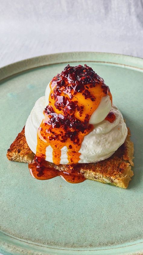 Pepper Vinegar, Eggs On Toast, Turkish Eggs, Aleppo Pepper, Instagram Breakfast, Cumin Seeds, Breakfast Toast, On Toast, Turkish Recipes