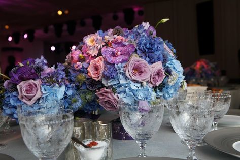 Round Reception Table, White Reception Table, Purple Flower Arrangements, Blue Purple Wedding, White Reception, Purple Centerpieces, Pink Green Wedding, Blue Centerpieces, Wedding Concept