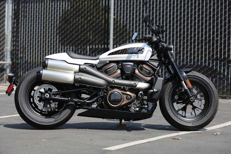 We get up close and personal with H-D's 2021 Sportster S in this first look video tour.