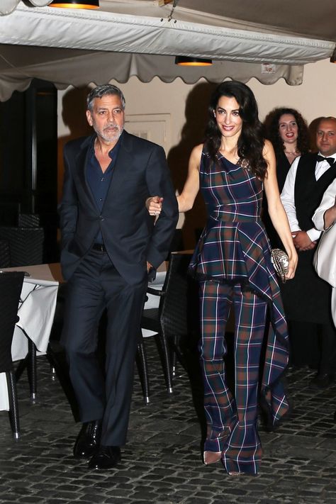 Tights Outfits, Winter Typ, Structured Jacket, Amal Clooney, Plaid Outfits, Deep Winter, How To Look Handsome, Prabal Gurung, George Clooney