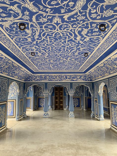 Jaipur Travel Guide – What to see and do in The Pink City of Rajasthan Blue Palace, City Palace Jaipur, Veranda Magazine, Information Art, Free Printable Art, Small Art Prints, Extra Large Canvas, Art Prints Online, Stretched Canvas Wall Art