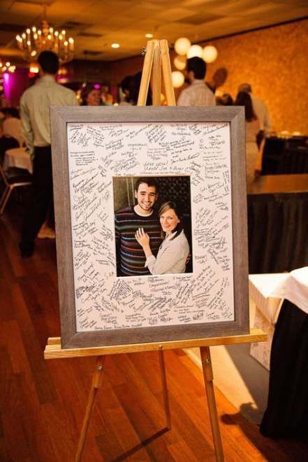 17 Wedding Guest Books That Aren’t Books - weddingsonline Guest Book Frame Wedding, حفل توديع العزوبية, Wedding Chalkboard Signs, Rustic Wedding Decorations, Printable Wedding Sign, Wedding Guest Book Sign, Rustic Wedding Signs, Wedding Entrance, Wedding Scene