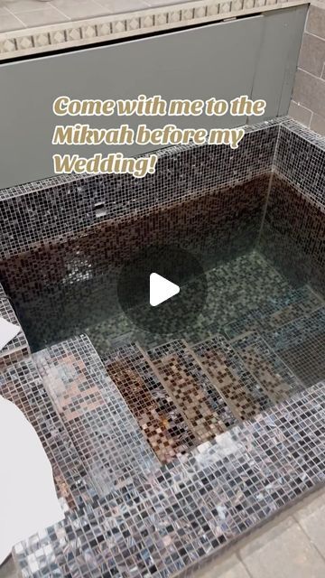 JennMysterion on Instagram: "Going to the #mikvah before my Wedding ! 👰‍♀️🛁 #jewish #relax #bride #kallah" Wedding Jewish, Jewish Bride, Jewish Wedding, My Wedding, On Instagram, Instagram