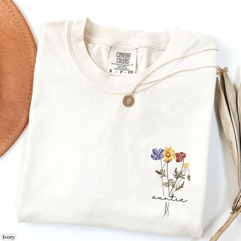 Comfort Colors® Aesthetic Unique Wildflower Auntie Shirt,Mothers Day Gift, Gift for Auntie, Auntie Tee,Aesthetic Minimal Flower Auntie Shirt Flower Grandma, Minimal Flower, Colors Aesthetic, Gigi Shirts, Mommy Shirt, Auntie Shirts, Mama Tshirts, Mommy Shirts, Auntie Gifts