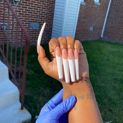 Cardi B Nails, French Manicure Acrylic Nails, American Nails, Fab Nails, Nails Bling, 4a Natural Hair, Queen Nails, Girl Products, Long Acrylic Nail Designs