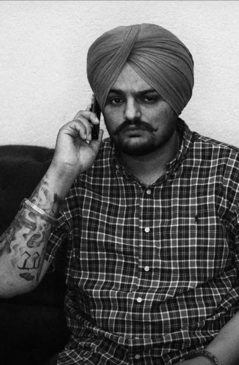 Sidhu Moose Wala Black And White, Punjabi Aesthetic Wallpaper, Sidhu Moose Wala Logo Wallpaper, Best Status Quotes, Thug Life Wallpaper, Boys Colored Hair, Heaven Wallpaper, New Album Song, New Hd Pic