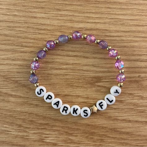 Speak Now Taylor Swift Bracelet, Taylor Swift Bracelets Speak Now, Taylor Swift Brackets, Eras Tour Bracelets Ideas Funny, Ears Tour Bracelets, Speak Now Friendship Bracelet, Swiftie Bracelet Ideas, Taylor Swift Bracelets Ideas, Speak Now Bracelet