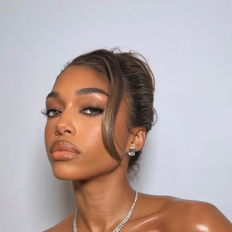 Diana Shin on Instagram: "Last Nights look ✨  Lori Harvey x Max Mara #makeup" Lori Harvey Makeup, Brown Skin Women, Mommy Makeup, Full Coverage Makeup, Beauty Tutorial, Inspo Makeup, Makeup For Black Skin, Full Glam, Lori Harvey